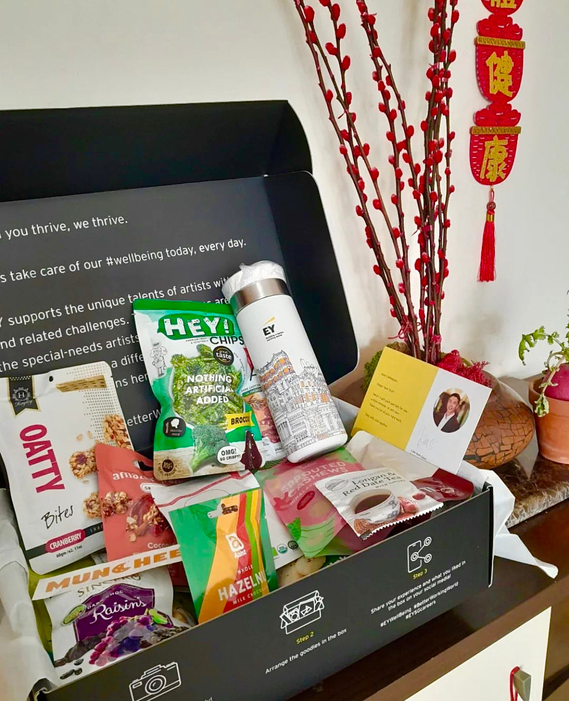 Fully customised MUNCHEES wellness pack delivered directly for Ernst & Young's employees